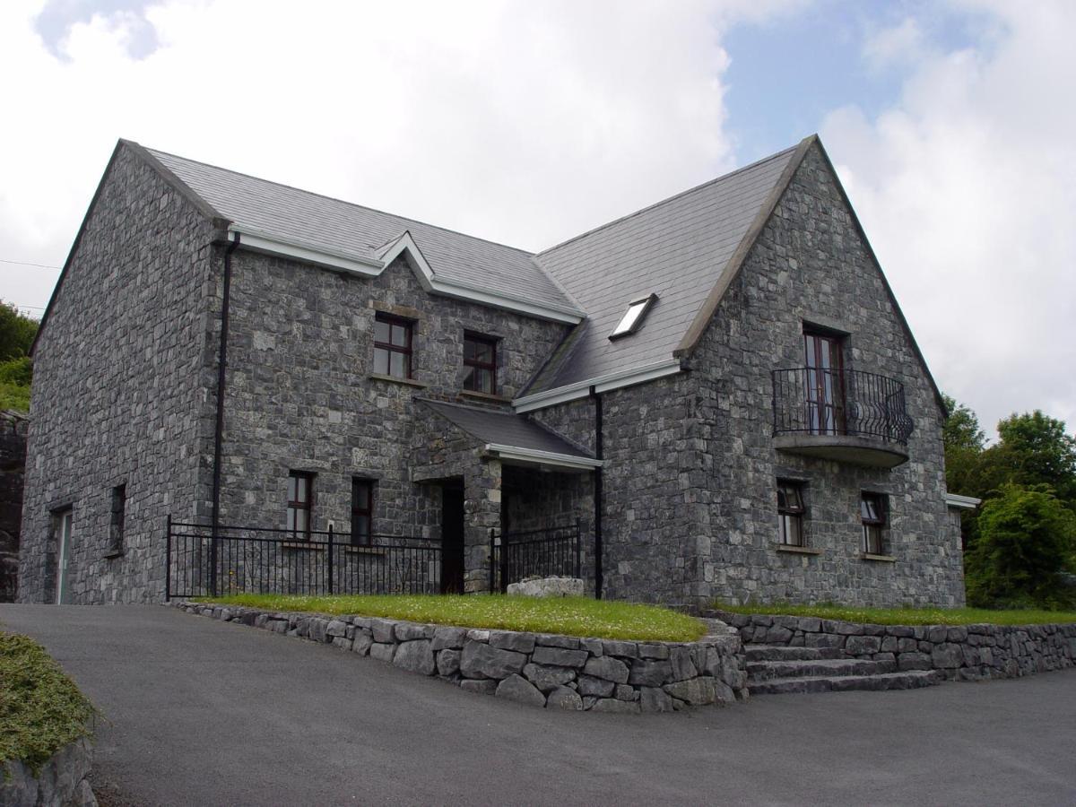Clare'S Rock Self-Catering Accommodation Carron Bagian luar foto