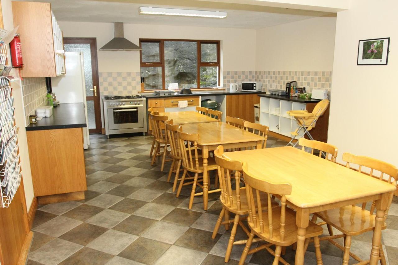 Clare'S Rock Self-Catering Accommodation Carron Bagian luar foto
