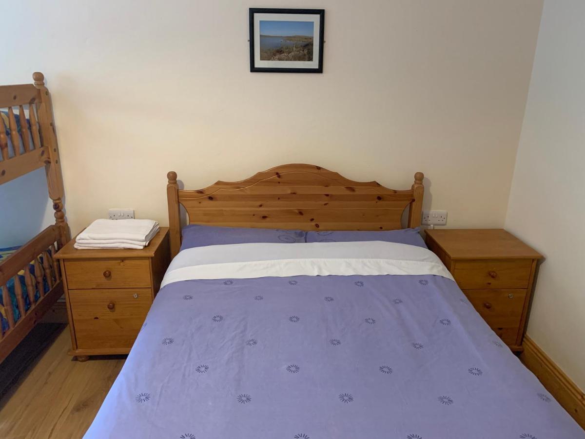 Clare'S Rock Self-Catering Accommodation Carron Bagian luar foto
