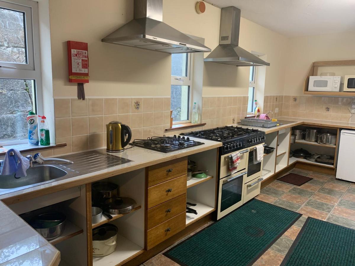 Clare'S Rock Self-Catering Accommodation Carron Bagian luar foto