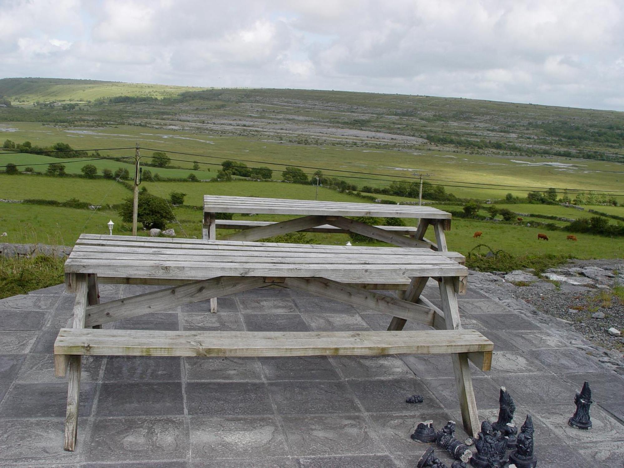 Clare'S Rock Self-Catering Accommodation Carron Bagian luar foto